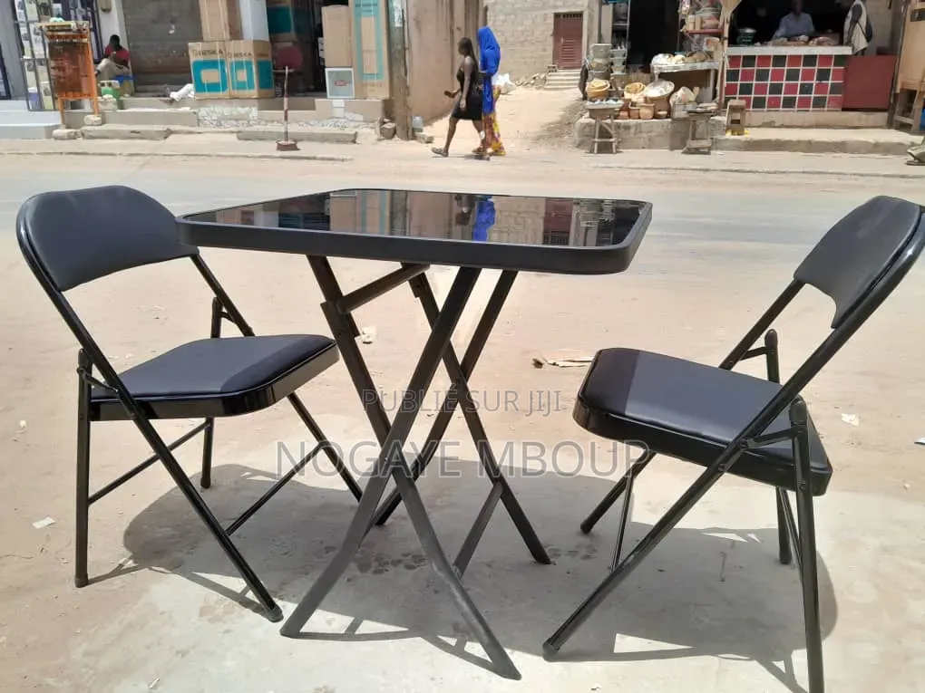 Table À Manger Avec 2chaise