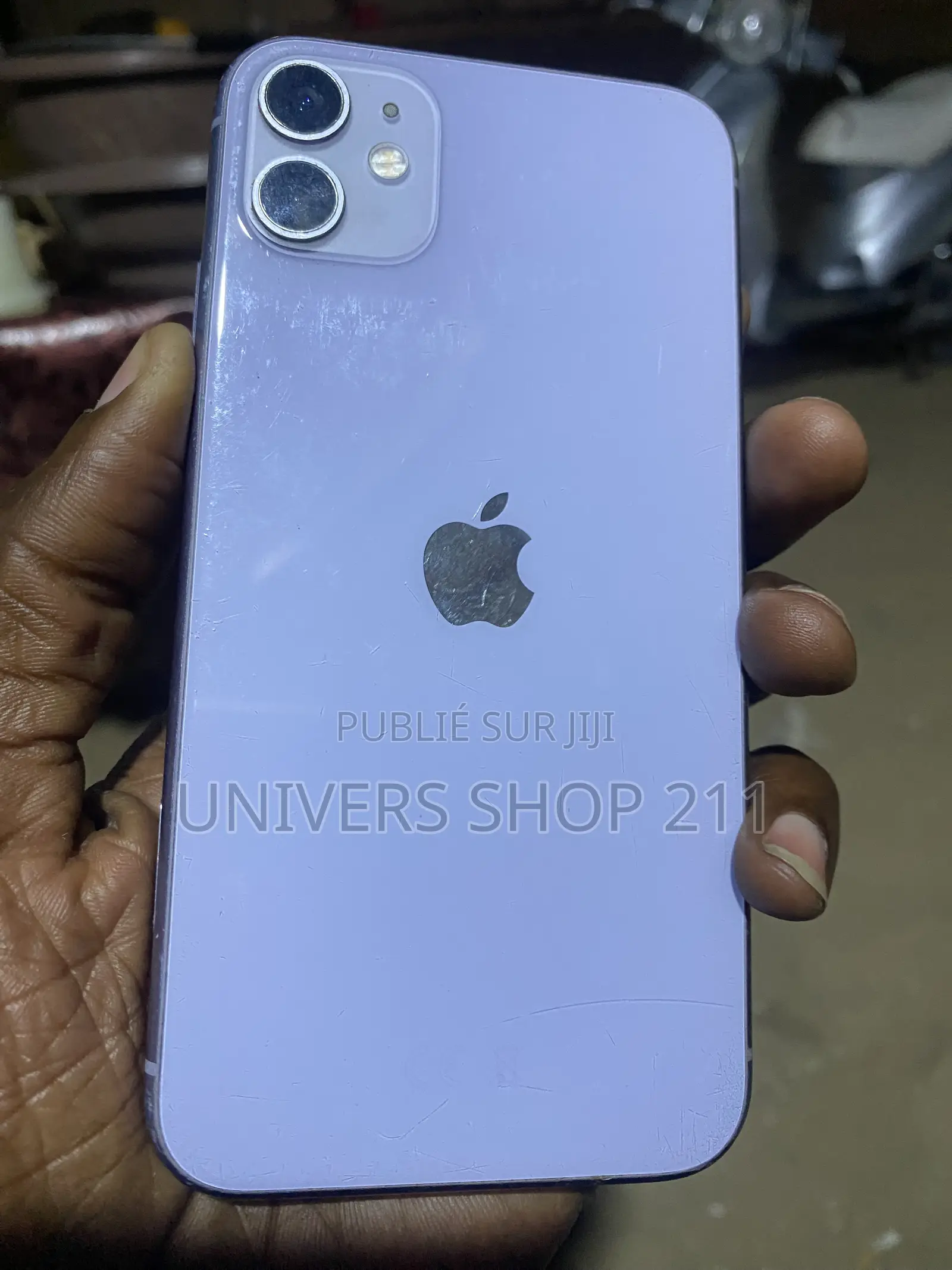 Apple iPhone 11 64 GB Gris