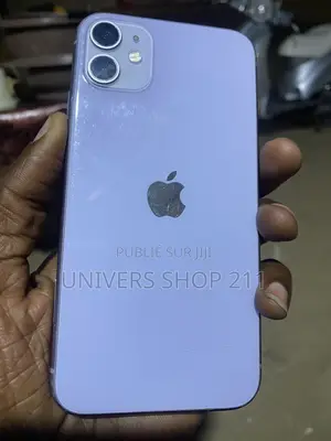 Apple iPhone 11 64 GB Gris