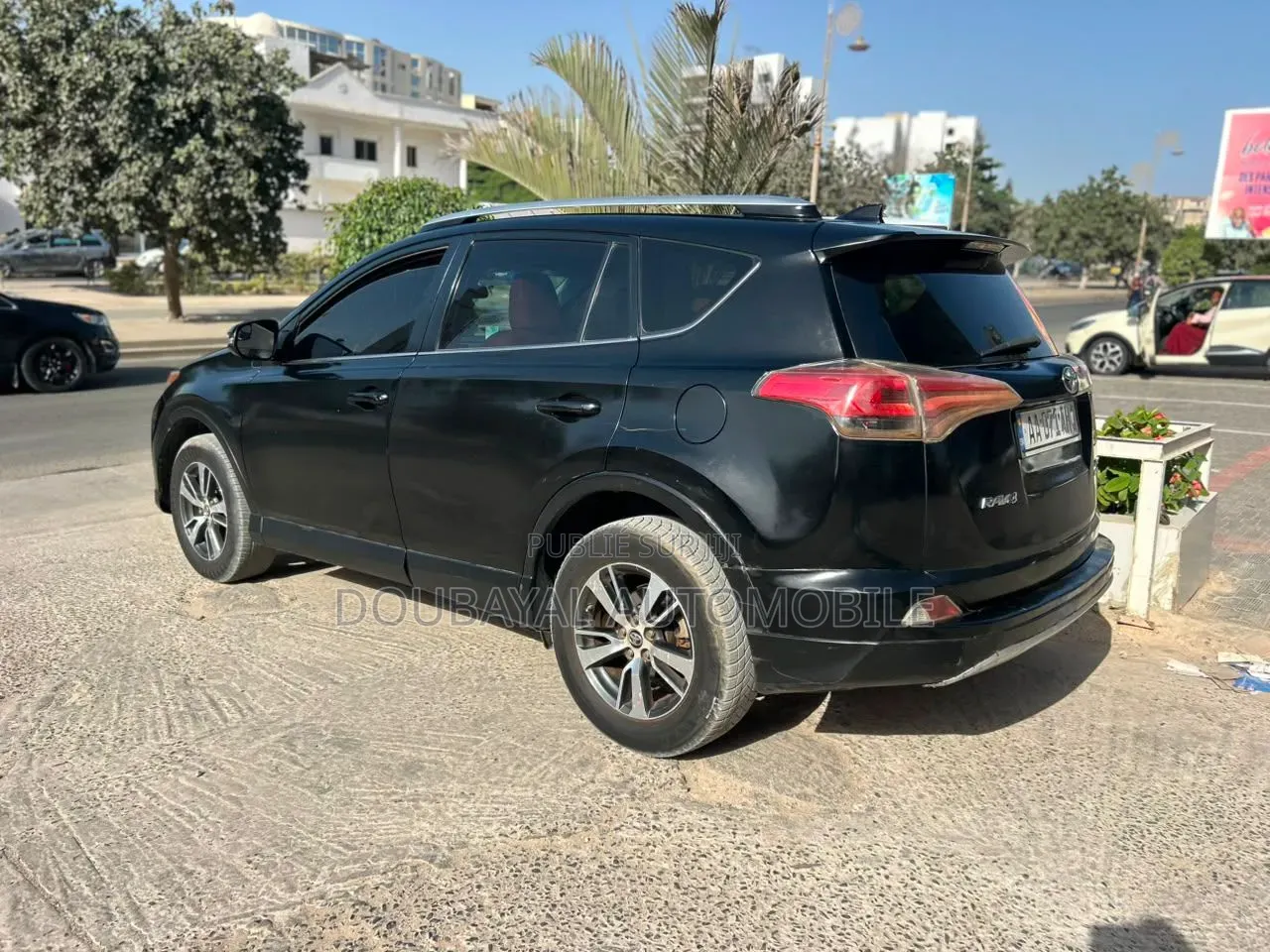 Toyota RAV4 2016 Noir Mat