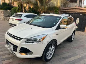 Ford Escape Titanium 2013 Blanc