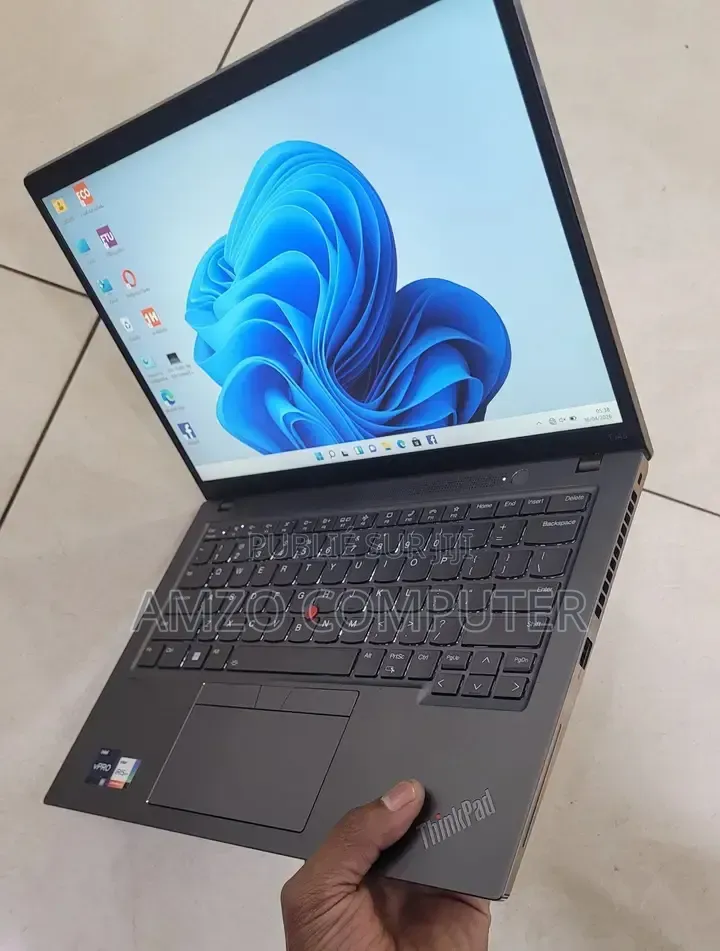 Lenovo ThinkPad T14s Gen 2 8GB Intel Core i7 SSD 256GB