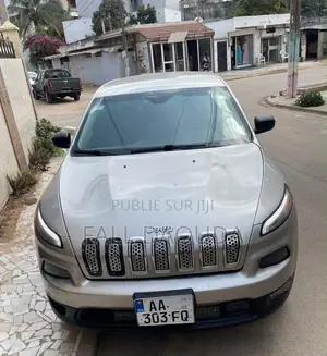 Jeep Cherokee 2015 Gris