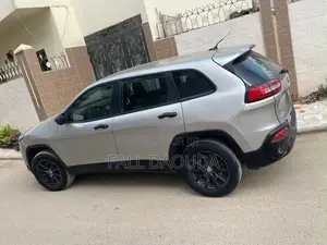 Jeep Cherokee 2015 Gris