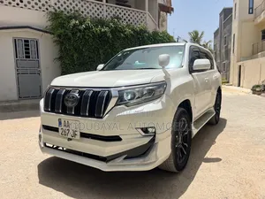 Toyota Land Cruiser Prado 2018 Blanc