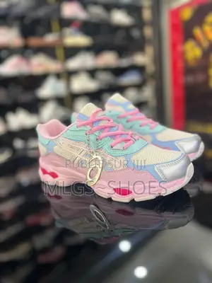 Asics Rose