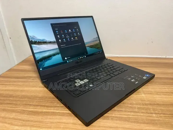 Ordinateur portable Asus TUF Dash F15 16GB Intel Core i7 SSD 512GB