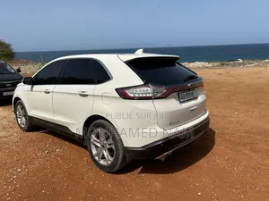 Ford Edge 2015 Blanc cassé