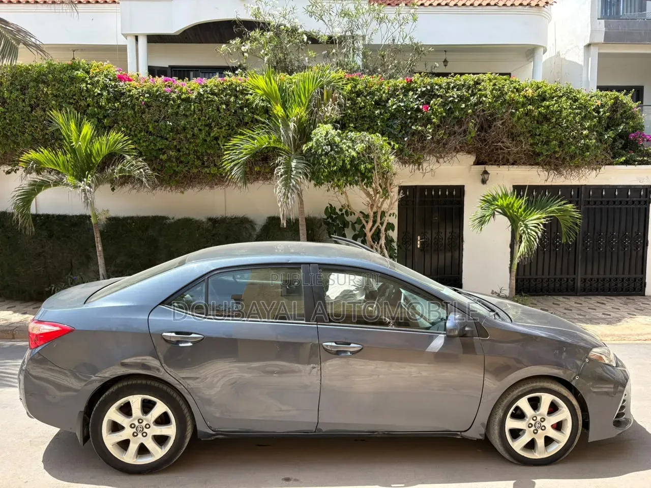 Toyota Corolla 2018 Gris