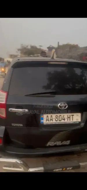 Toyota RAV4 2011 Noir Mat