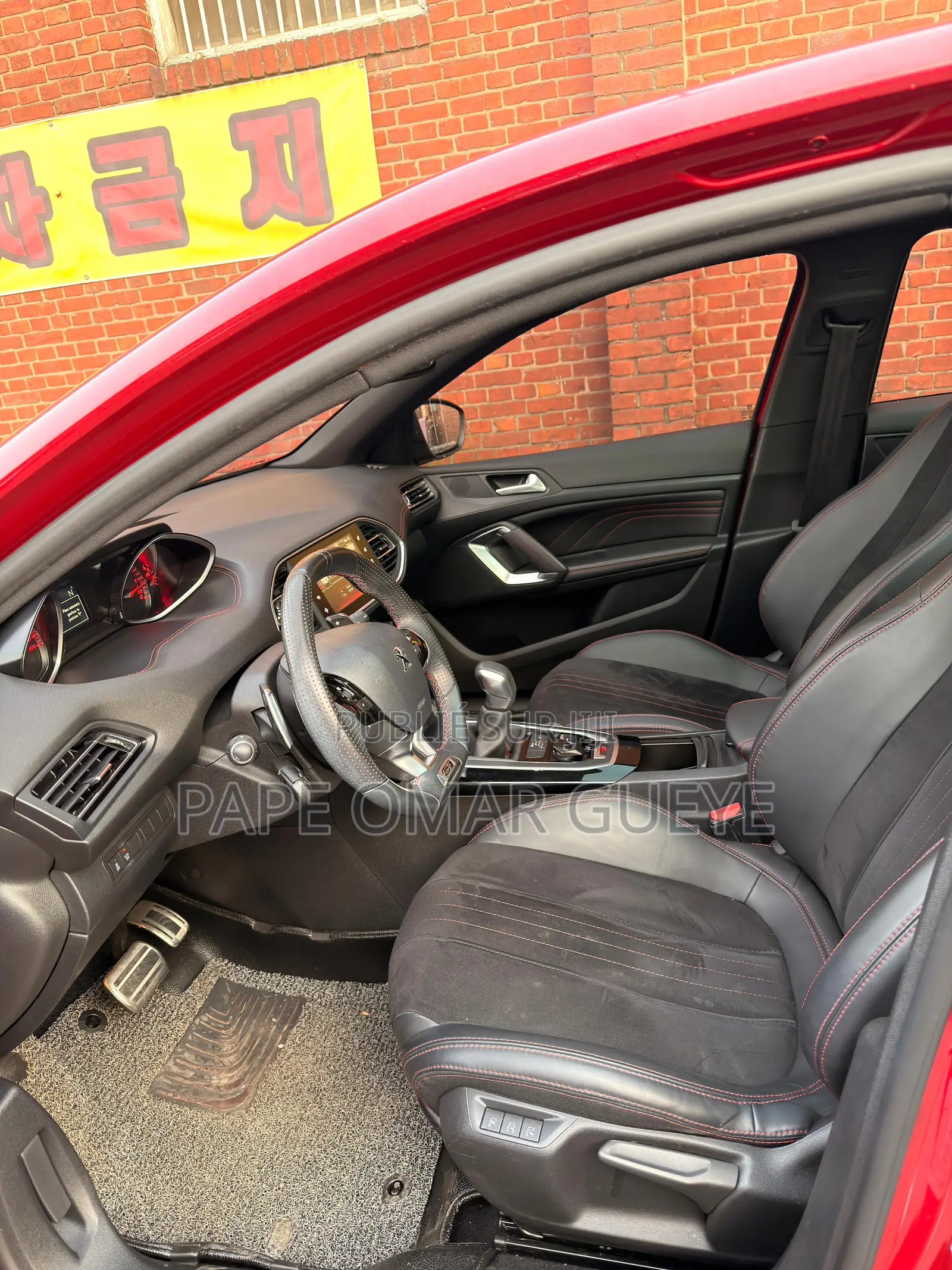 Peugeot 308 2017 Rouge