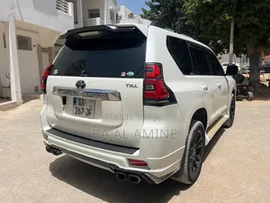Toyota Land Cruiser Prado 2018 Blanc