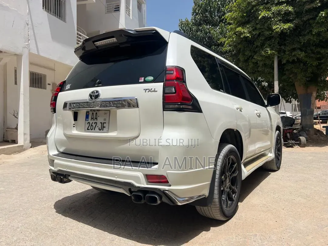 Toyota Land Cruiser Prado 2018 Blanc