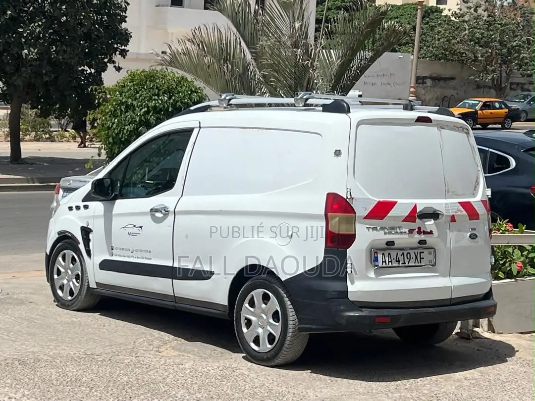 Ford Transit 2018 Blanc