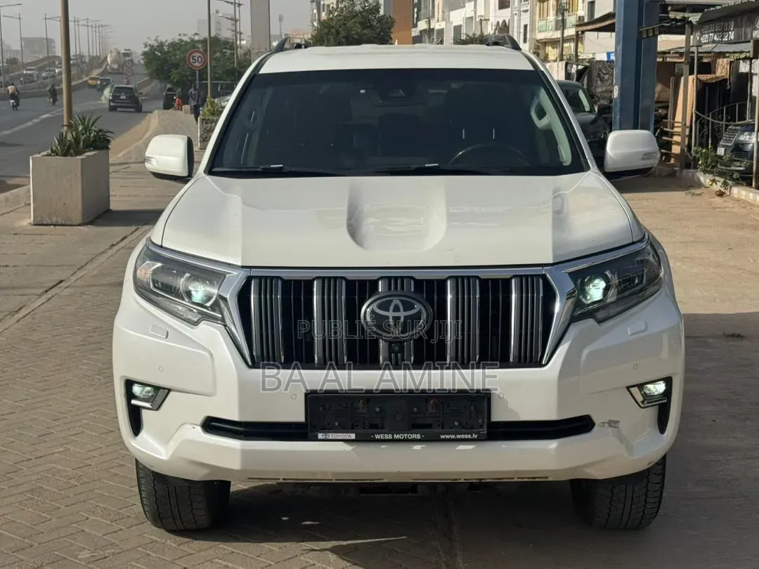 Toyota Land Cruiser Prado 2018 Blanc