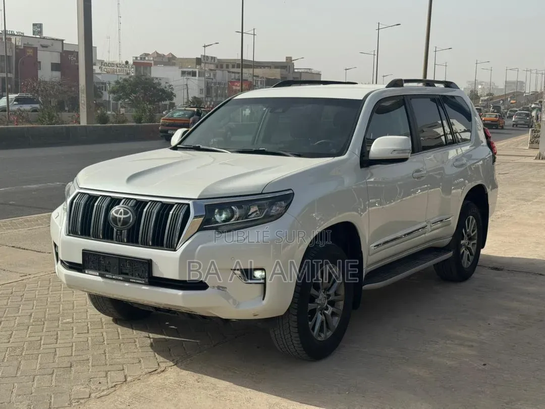 Toyota Land Cruiser Prado 2018 Blanc