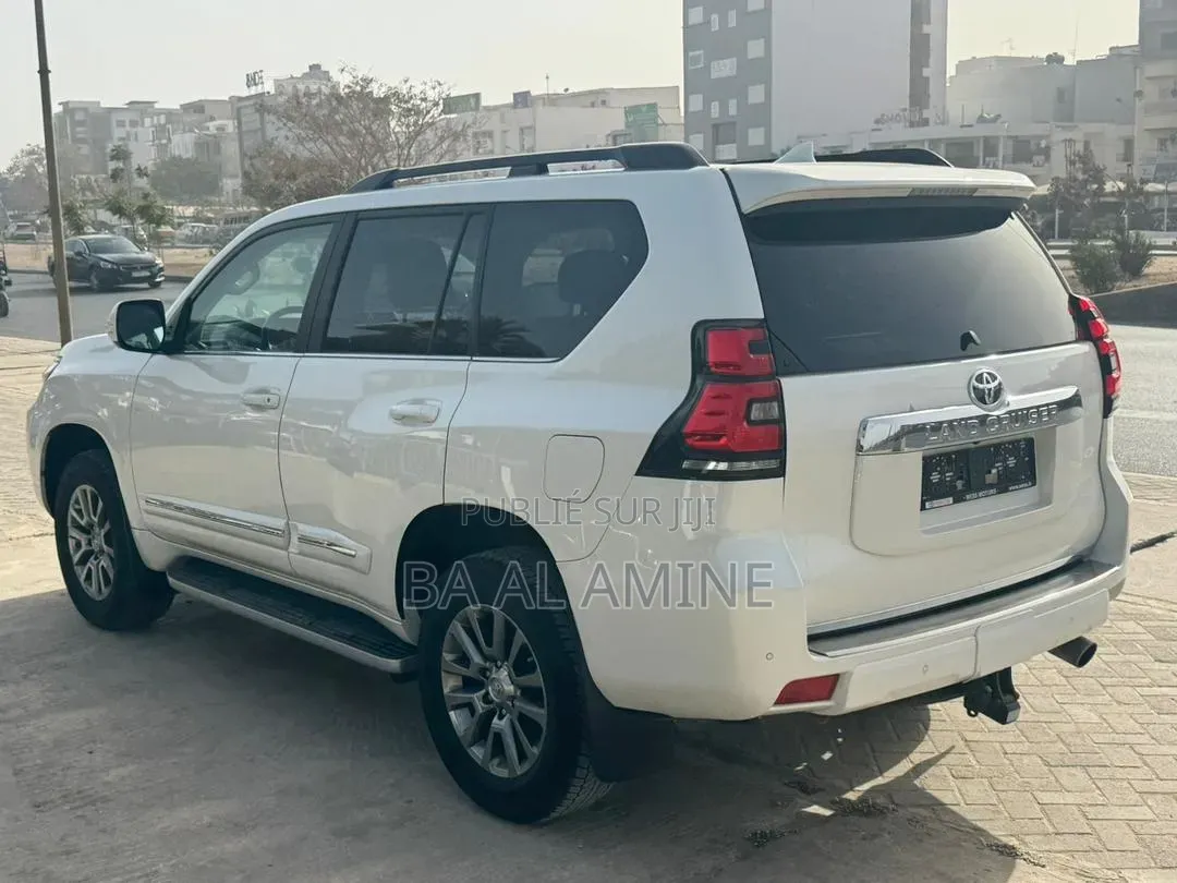 Toyota Land Cruiser Prado 2018 Blanc