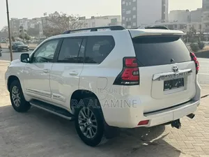 Toyota Land Cruiser Prado 2018 Blanc