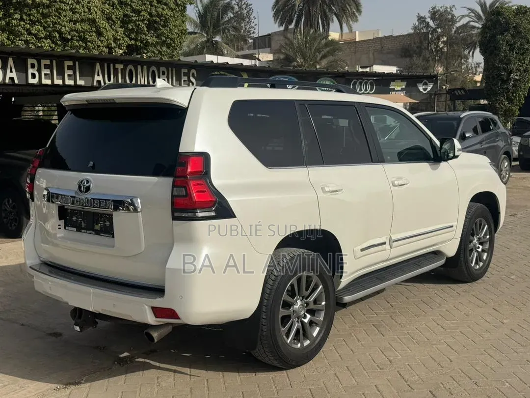 Toyota Land Cruiser Prado 2018 Blanc