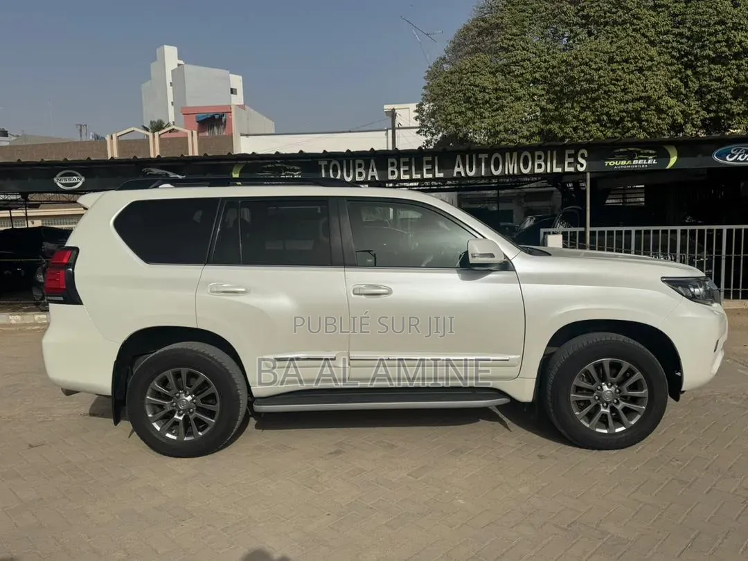 Toyota Land Cruiser Prado 2018 Blanc