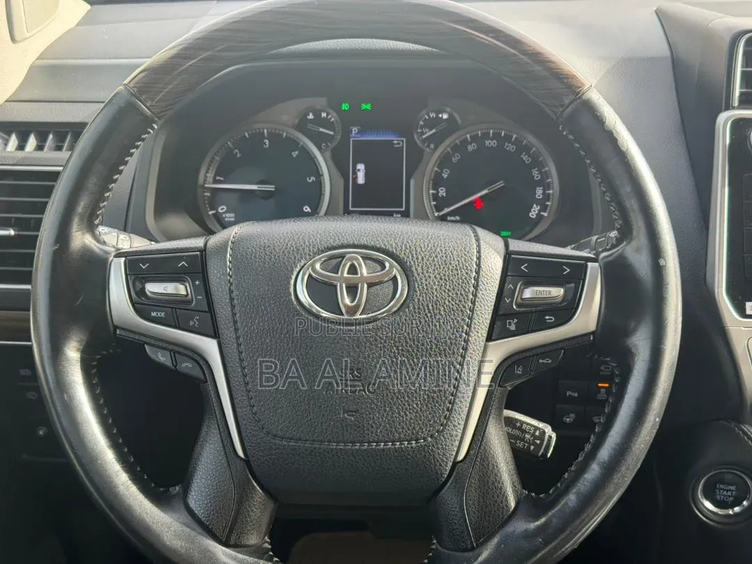 Toyota Land Cruiser Prado 2018 Blanc