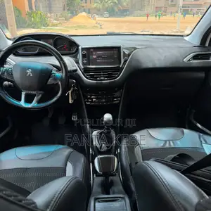 Peugeot 2008 2017 Bleu