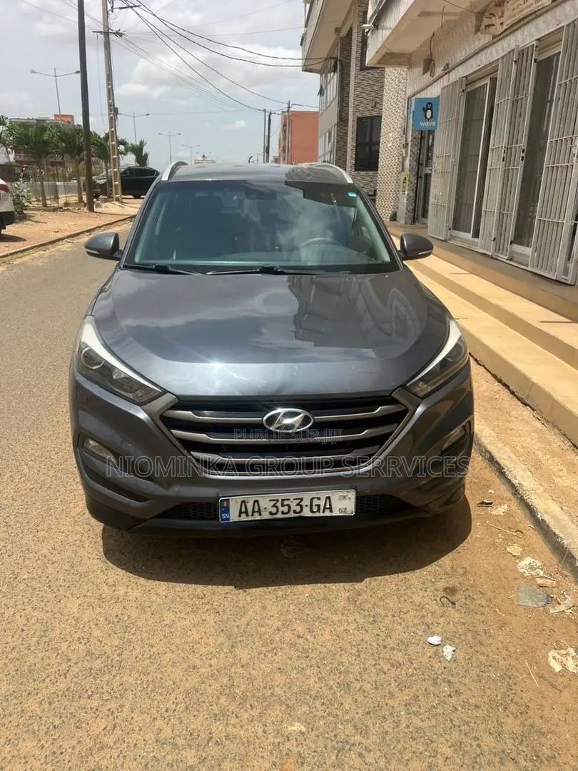 Hyundai Tucson 2017 Gris