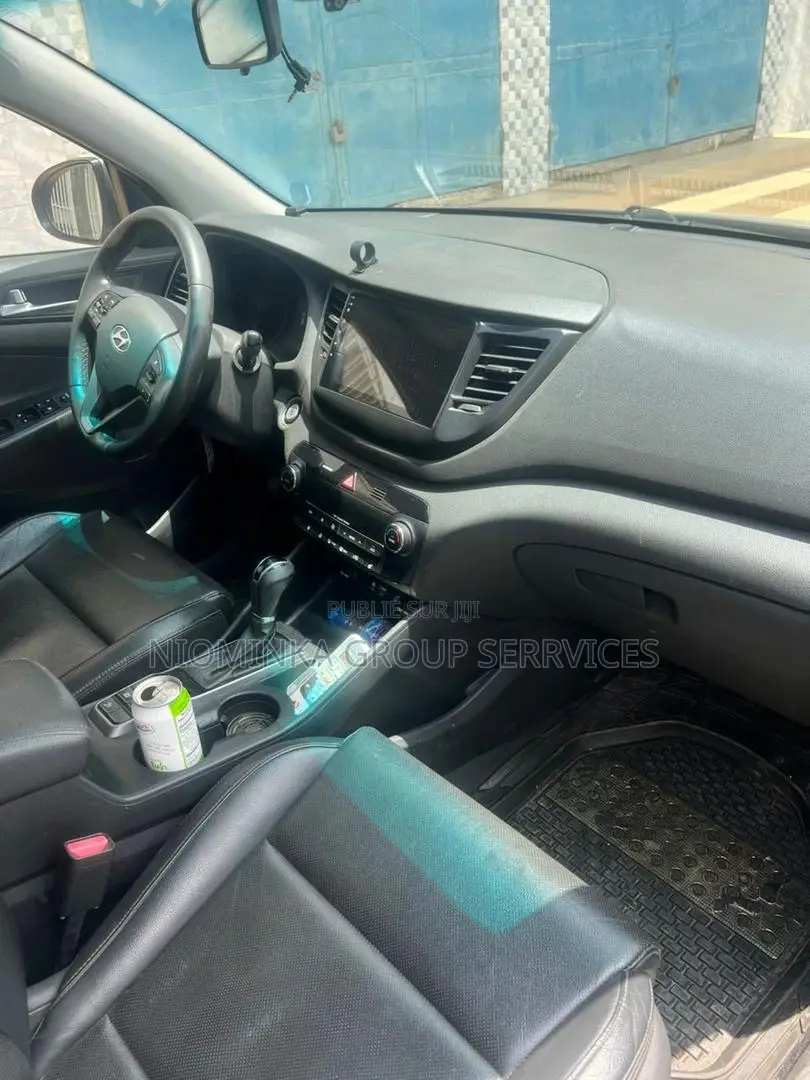 Hyundai Tucson 2017 Gris