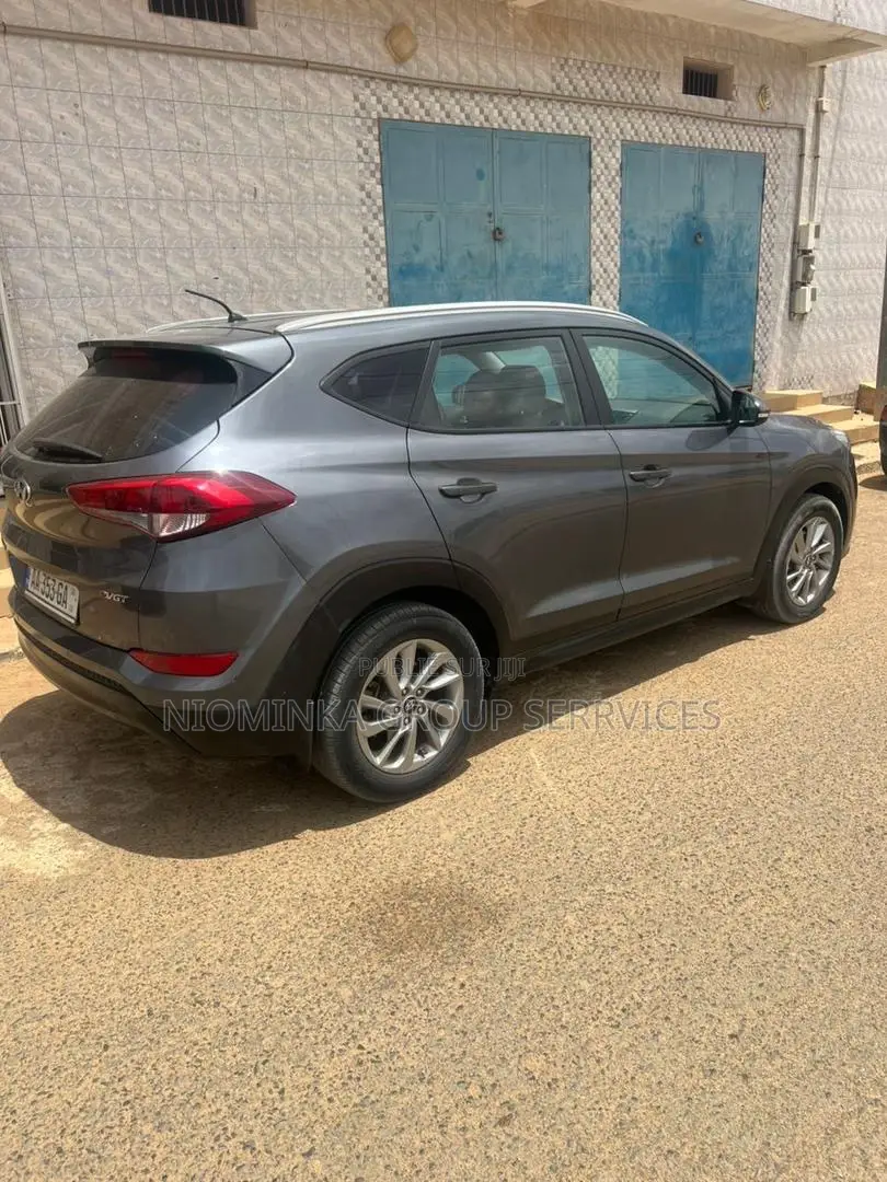 Hyundai Tucson 2017 Gris