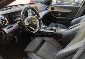Mercedes-Benz E220 2016 Gris