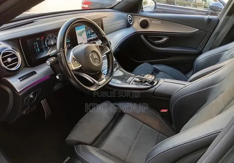 Mercedes-Benz E220 2016 Gris