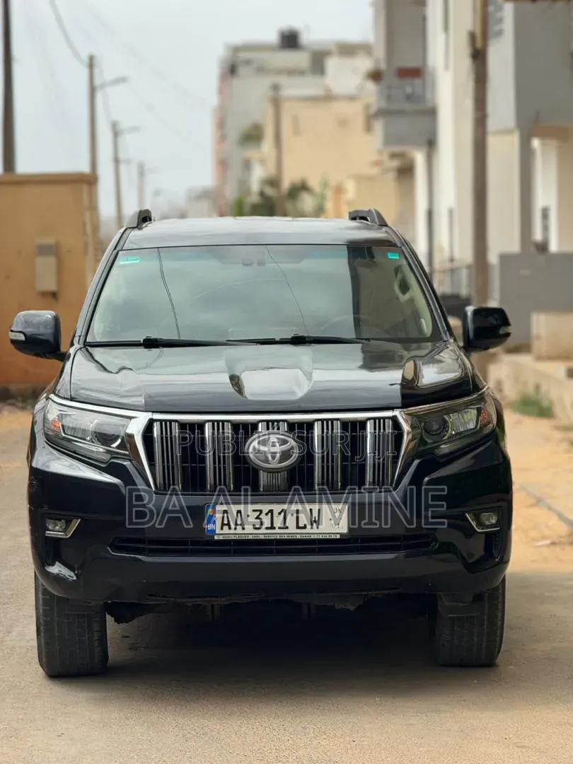 Toyota Land Cruiser Prado 2012 Noir