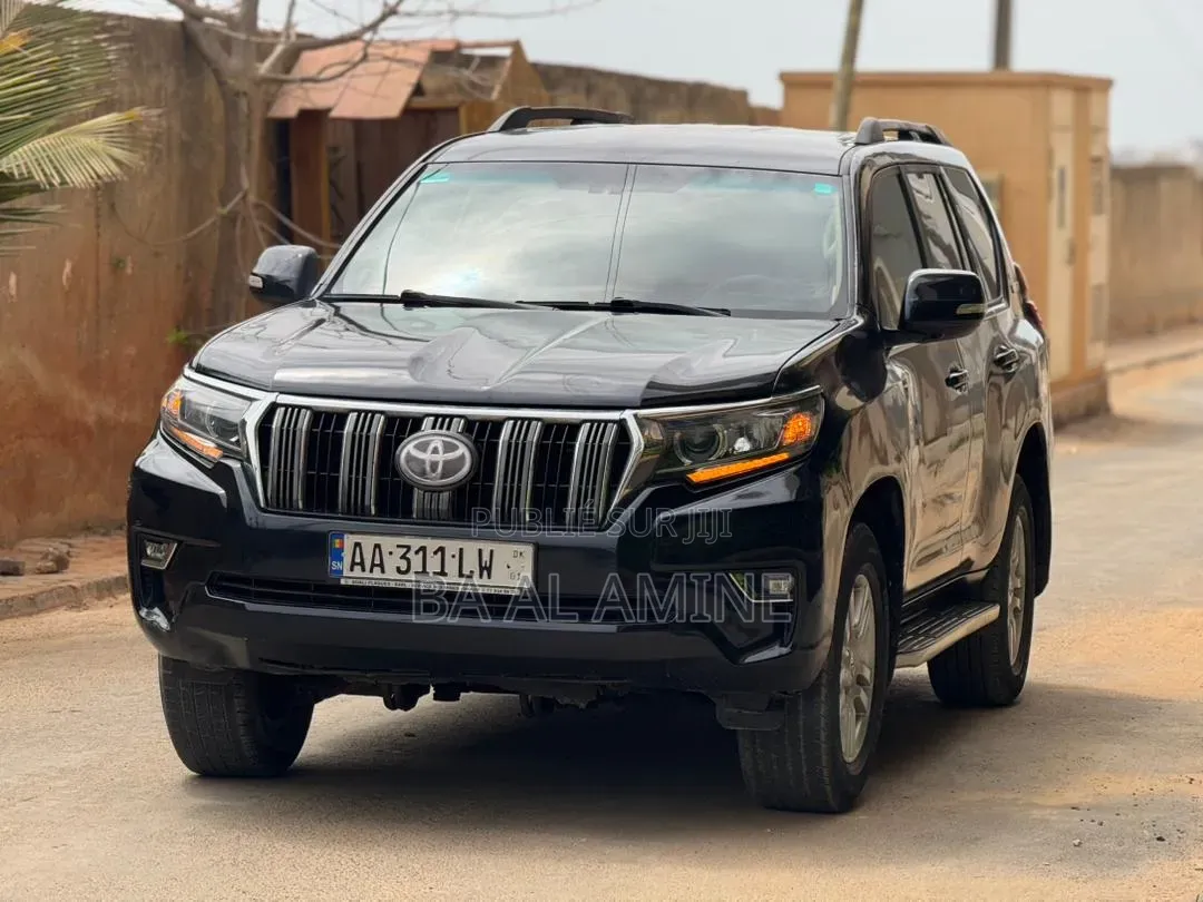Toyota Land Cruiser Prado 2012 Noir