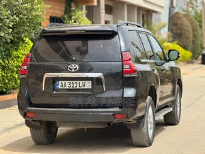 Toyota Land Cruiser Prado 2012 Noir