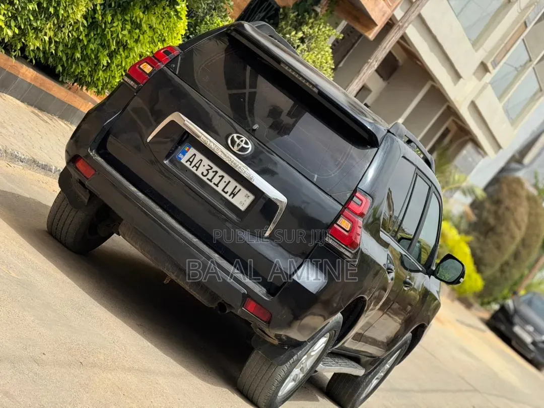 Toyota Land Cruiser Prado 2012 Noir