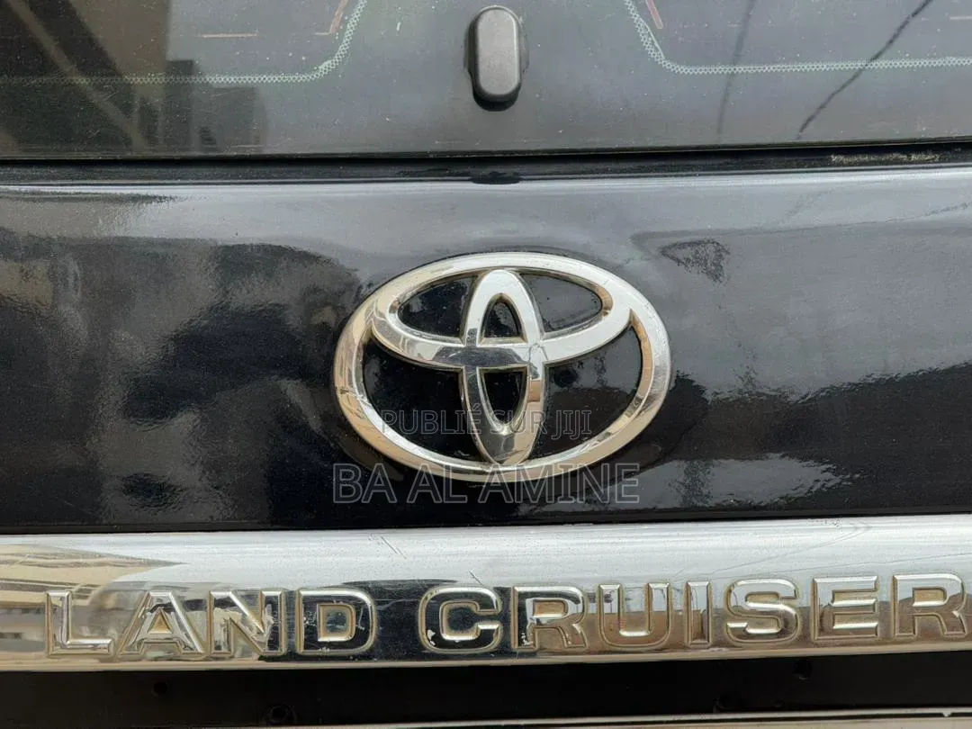 Toyota Land Cruiser Prado 2012 Noir