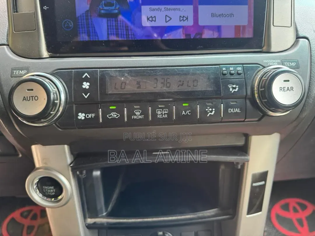 Toyota Land Cruiser Prado 2012 Noir
