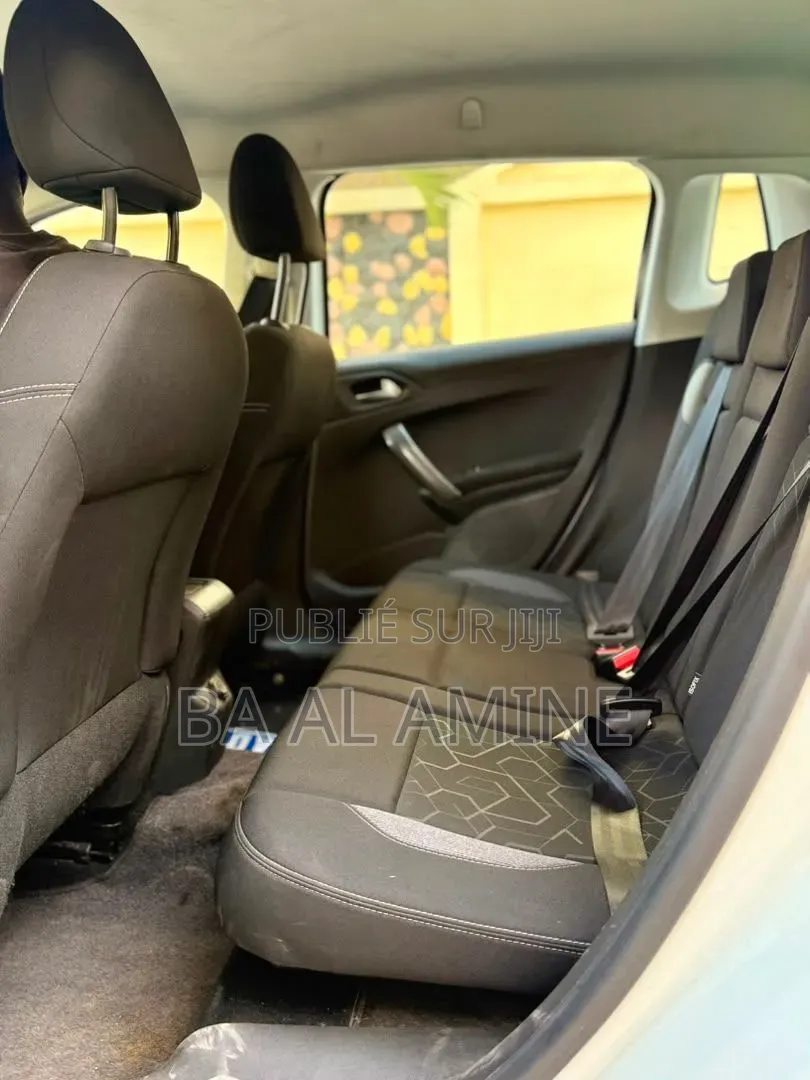 Peugeot 2008 2017 Blanc