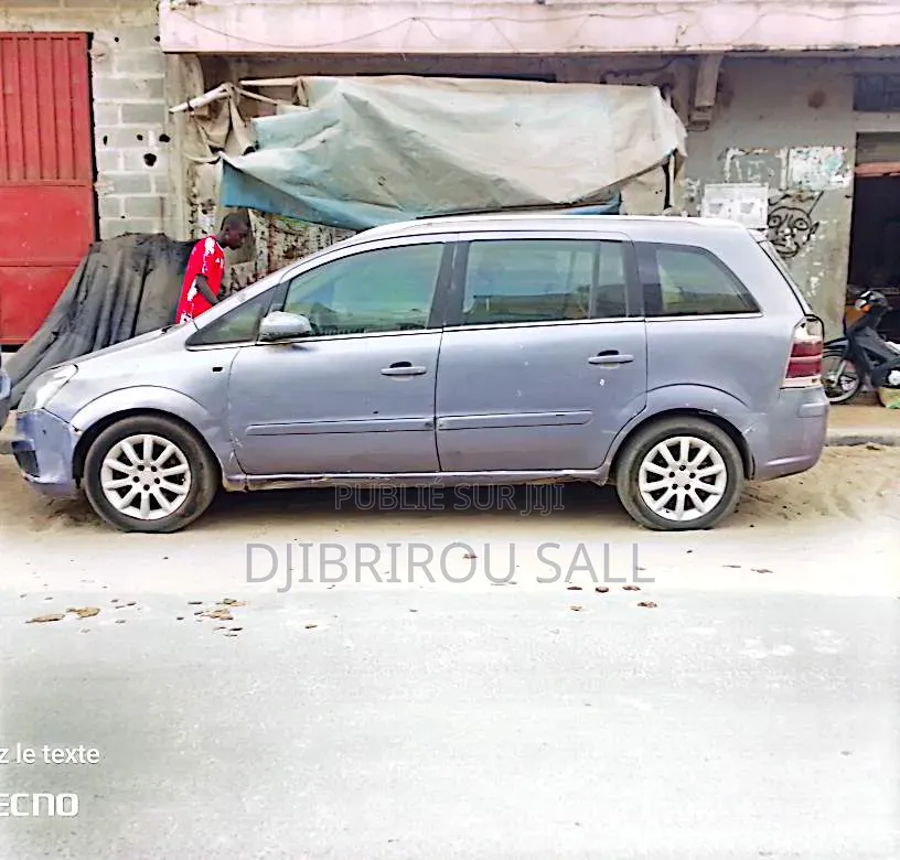 Opel Zafira 2006 Violet