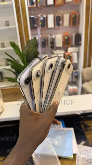 Nouveau Apple iPhone Air 256 GB Doré
