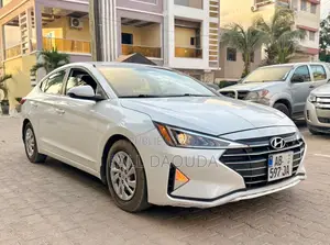 Hyundai Elantra 2019 Blanc