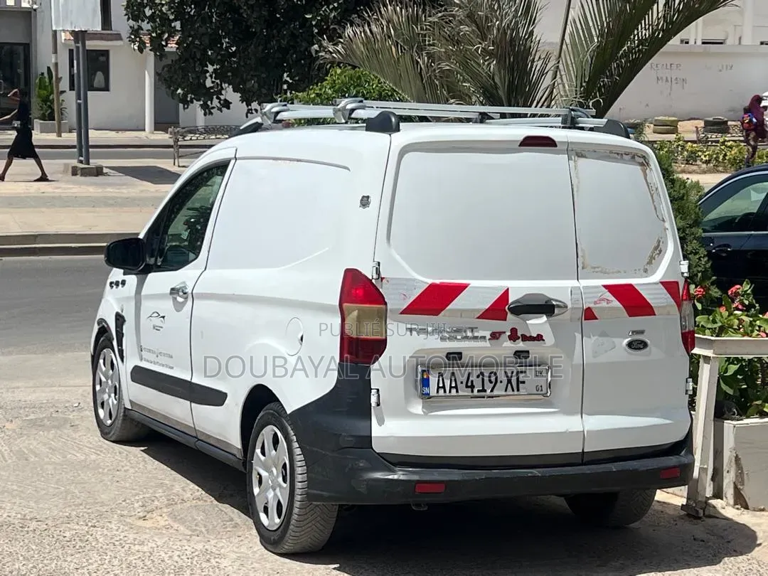 Ford Transit 2015 Blanc