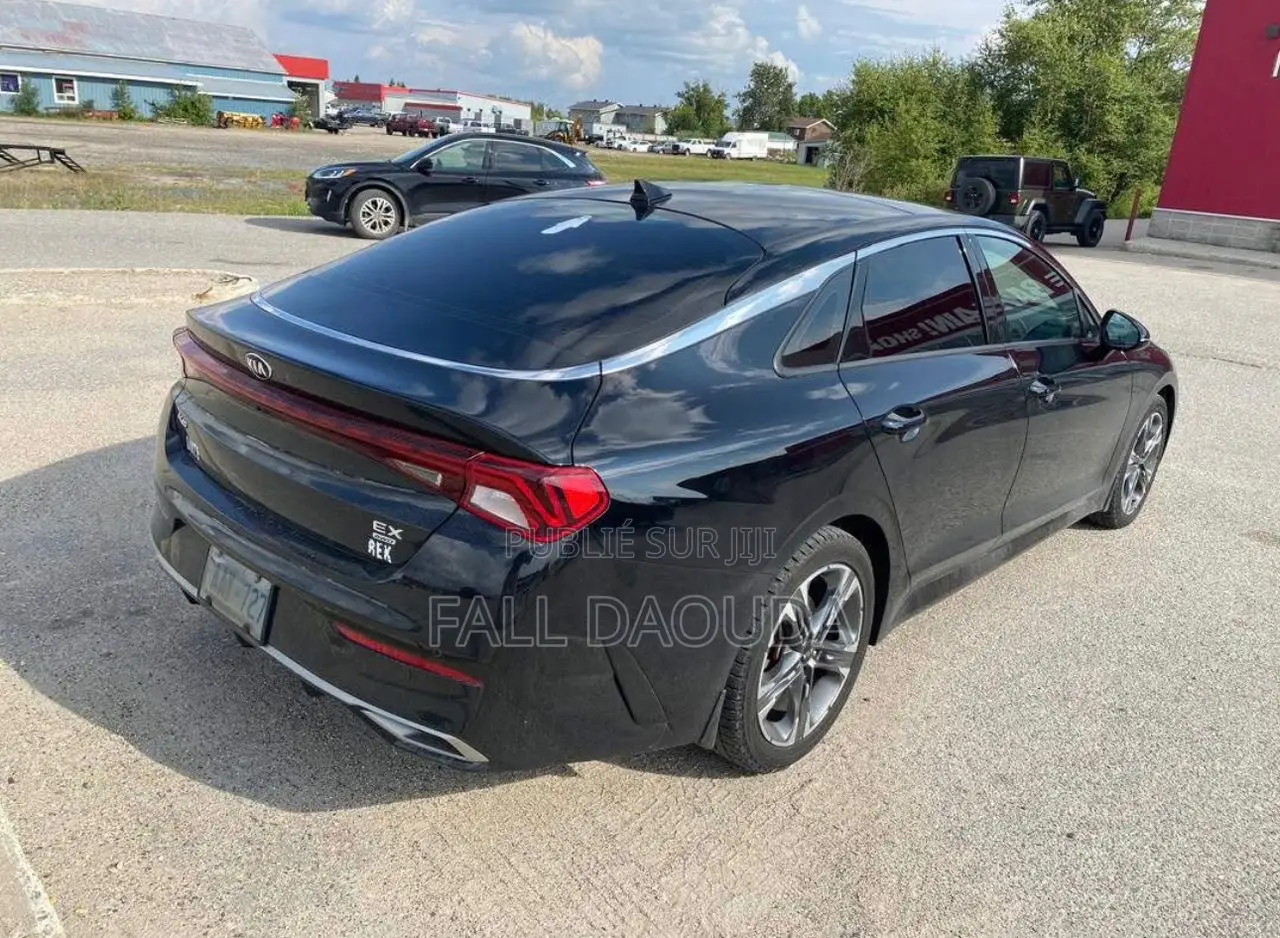 Kia K5 2021 Noir