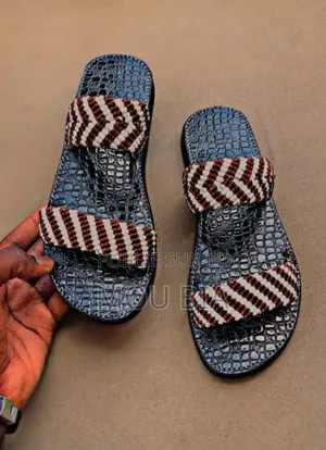 Chaussure Fait Main en Macramé