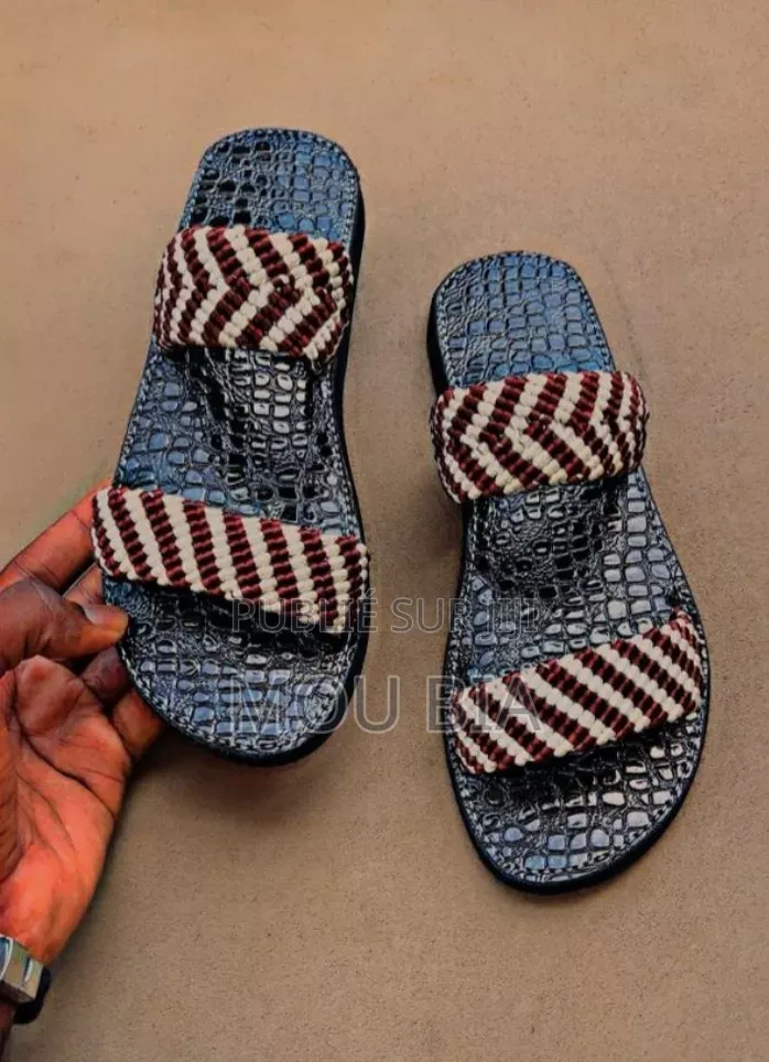 Chaussure Fait Main en Macramé