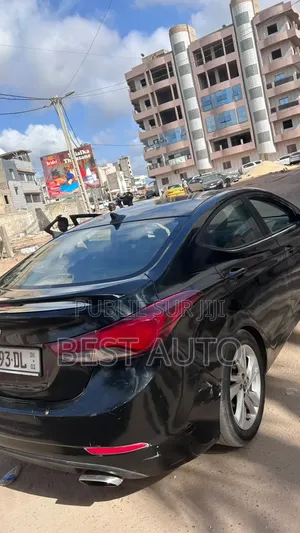Hyundai Elantra 2015 Noir