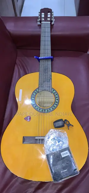 Guitare Classique [Startone][Cg-851]-Très Bon État -Dakar [P.Aunité19]