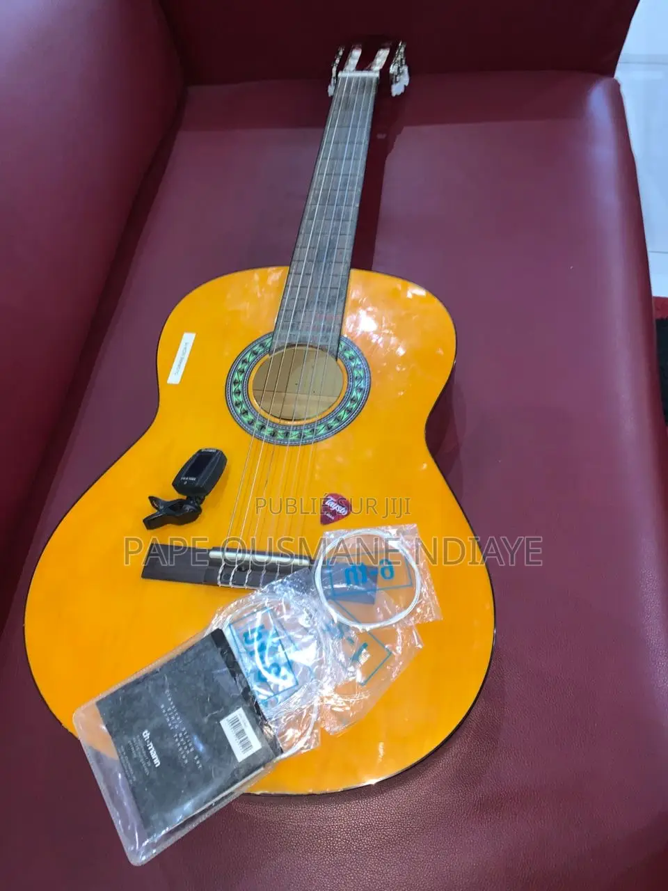 Guitare Classique [Startone][Cg-851]-Très Bon État -Dakar [P.Aunité19]