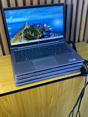 Ordinateur portable HP ZBook Firefly G8 16GB Intel Core i7 SSD 256GB