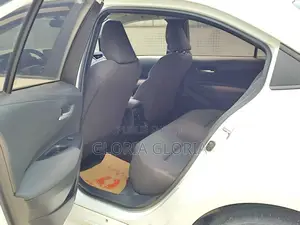 Toyota Corolla 2023 Blanc